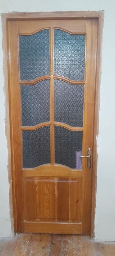 Сухие строительные материалы: Şüşəli taxta otaq qapısı 3 ədəd qapıdı 1-i 50 Azn dan Hündürlüyü 220 — 1