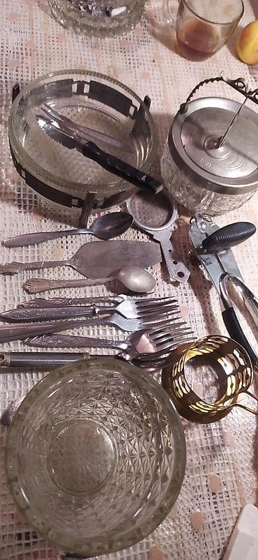 Mətbəx alətləri və qab-qacaq dəsti – qarışıq lot Tərkib: - Kəsici və lalafo.az -da Mətbəx alətləri və qab-qacaq dəsti – qarışıq lot Tərkib: - Kəsici və