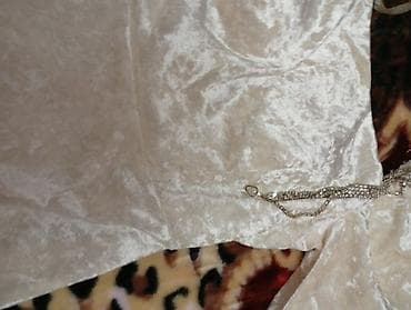 Aksesuarlar: Zərif ziyafət/gecə geyimi 1 dəfə istifadə olunub - Rəng — 4