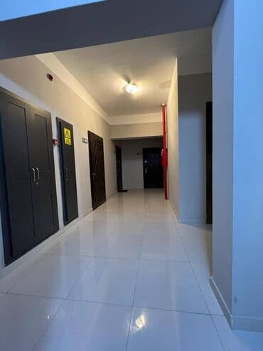 7 ci mikrorayon yeni tikili: Ela veziyetdedi yeni temir heyder eliyev merkezin yaninda 2 otaqlı, 60 — 17