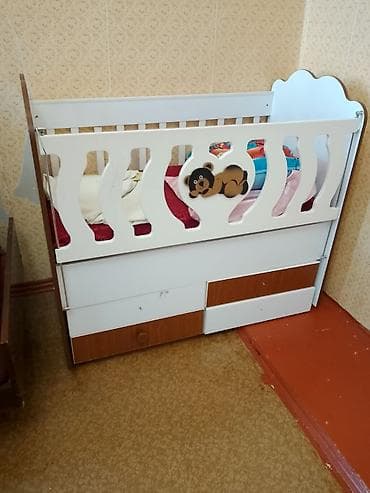 lay lay matras: Oğlan və qız üçün, Dördbucaq, Beşik, Dəstsiz, Matras ilə, Yellənmə mexanizmsiz — 1