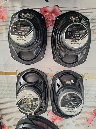 maşın üçün dinamiklər: Heç bir problemi yoxdur.1000lik sony. 7150f kalonka 2 ay olar — 8