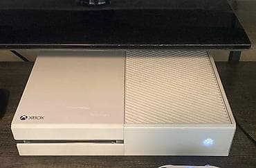 xbox onr: Xbox One ağ rəngdə. Konsol tam işlək vəziyyətdədir, heç bir problemi — 4