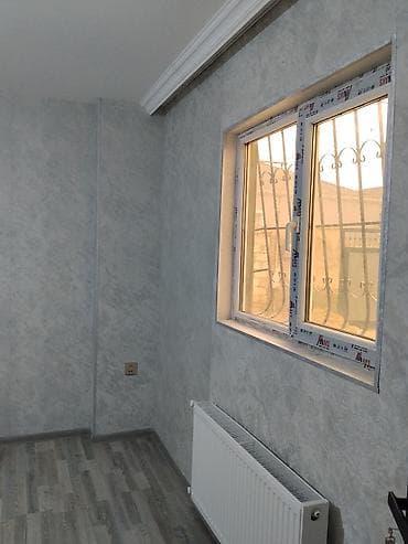 Salam ev Yeni Ramana Şuşa şəhərciyi ilə üz üzə. Yol tam asfalt. bütün