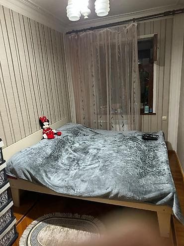 təcili satilir: Bakı, 4 otaqlı, Köhnə tikili, 90 kv. m — 2