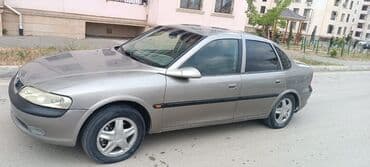 opel vectra c 2003: Opel Vectra B sedan - Kuzov: 4 qapılı sedan, bej rəng - Mühərrik — 3