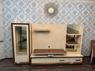 komputer altlığı: TV altlığı — 2