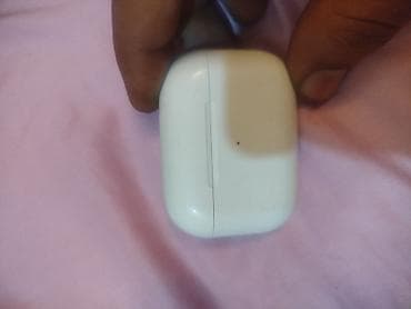 airpods 2 pro: AirPods Pro, tecili satılır deyerinnen asagi 239 manata almisam pula — 1