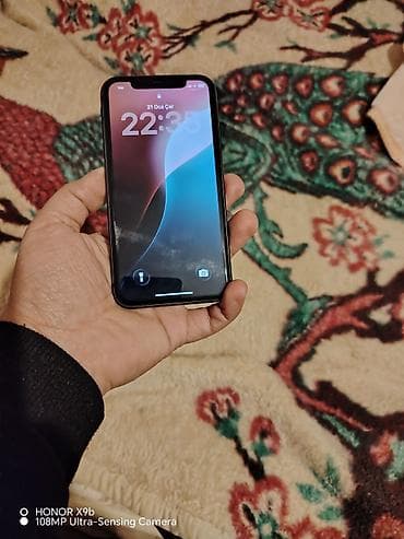 ipad mini 8: IPhone 11, 64 GB, Qara, Face ID — 3