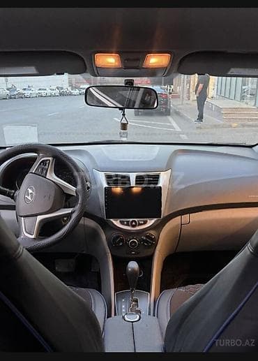 hunday aksent: Hyundai Accent: 1.6 l | 2013 il Sedan — 5