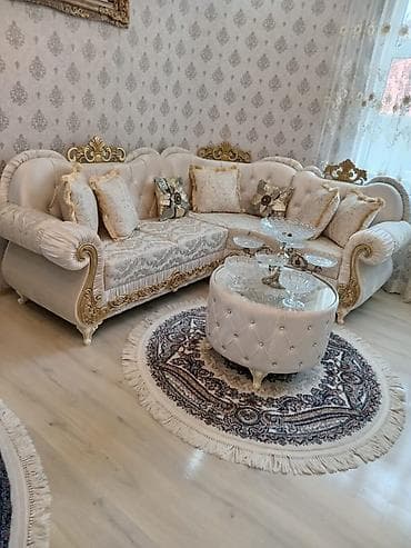 Divan tecili satlir tezeden secilmir alan gorecek özu Qiymet 680 lalafo.az -da Divan tecili satlir tezeden secilmir alan gorecek özu Qiymet 680