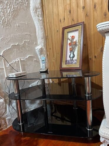 стол для наращивания ногтей: İşlənmiş, Güzgüsüz — 1