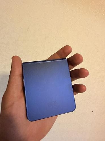 samsung tab s7: Samsung Galaxy Z Flip7, 256 GB, rəng - Göy, İki sim kartlı, Sənədlərlə — 5