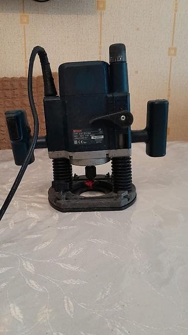 bosh drel: Bosch GOF 900 CE frezə (aşağıdan dalma tipli marşrutlayıcı) - — 3