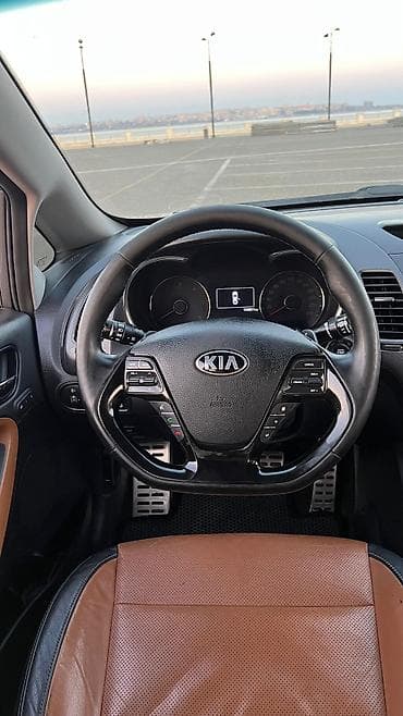 kia satisi: Kia Cerato (Forte) sedan – şəhər və magistral üçün komfortlu və — 10