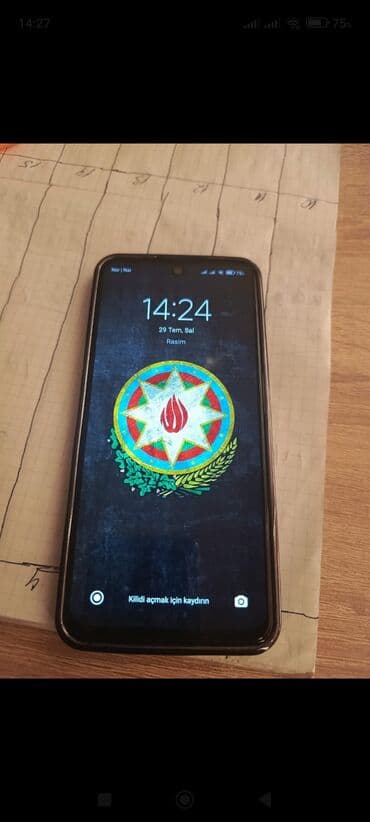 redmi note 11 qiymet: Telfon ideal vezyetdedir ustada olmayib — 1
