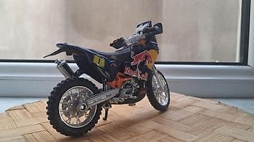Искусство и коллекционирование: Kolleksiya üçün die-cast motosiklet modeli – KTM rally/dirt bike (Red — 2