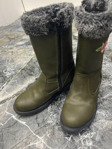 детская обувь новая: 33 ölçü qız botu Defekt yoxdu Türk malı Ela veziyyetde — 5