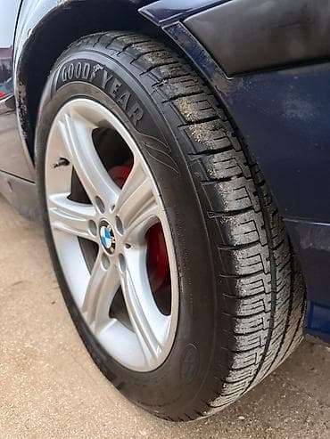 kredit masin 07: BMW 3 Series E36 sedan, tünd mavi rəng. - Kuzov: 4 qapı, idman üslublu — 9