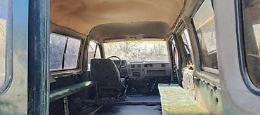 xezer lada priora: GAZ Gazelle tipli yaşıl mikroyük/miniven Xüsusiyyətlər: - Kuzov — 5