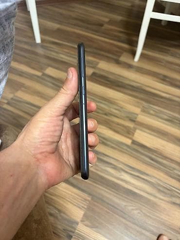 Samsung Galaxy A10, 32 GB, rəng - Qara, İki sim kartlı — 5