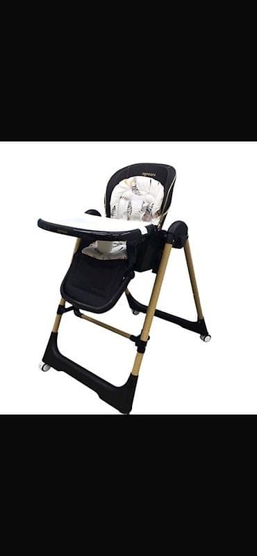 10 yaş: Hem yemey masası hem yelencey ela vezyetedr prablem yoxdu hundurluk — 2