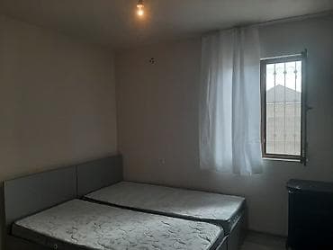 zigda kiraye menzil: 1 otaqlı təmirli,əşyalı mənzil. Ayrica girişi — 1