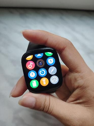 iphone 11 12: Qara rəngli ağıllı saat, geniş kvadrat formalı sensor ekran və yumşaq — 3