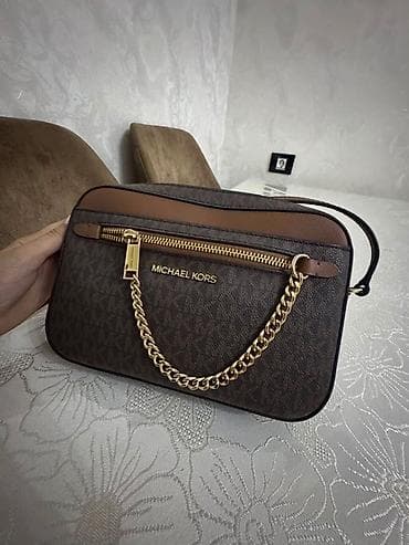 Сумки: Michael Kors qadın çiyn çantası - Model: kiçik ölçülü crossbody - — 1