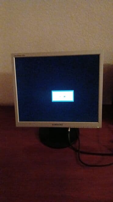 samsung a33 qiyməti: Samsung SyncMaster 720N LCD monitor - Model: 720N (Model Code — 5