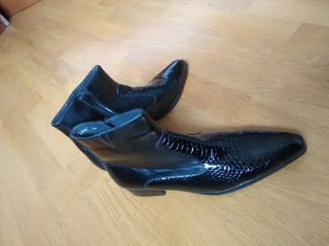 купить ботинки в баку: Dəri ayaqqabı. Təmiz dəridir. Türkiyədən özüm 169 dollara almışam. 220 — 5