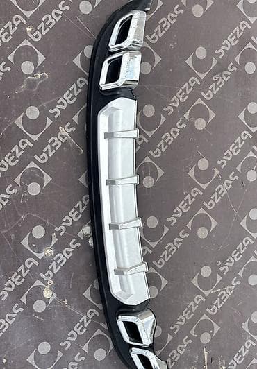 lada vaz matoru: :Qiymet 40azn endirim olunacaq real alıcıya :Məhsul: Arxa bamper — 4