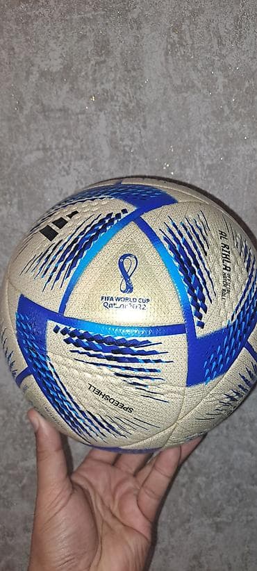 Toplar: Məhsul: Futbol topları (Adidas dizaynlı) Təsvir: - FIFA World Cup — 2