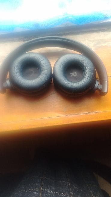 audio: Qulaqlıq – over-ear, qatlanan model - Tip: Simsiz/simli istifadə üçün — 1