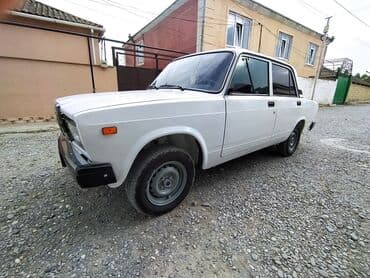 турбо.аз все об автомобилях в азербайджане: Bu, dörd qapılı, ağ rəngli VAZ-2107 sedan avtomobilidir. Avtomobilin — 7