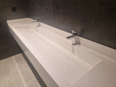 стеклянный фартук для кухни: Mərmər Suni tokme Korian Mərmər ve Korian Her cur Mərmərler metbex — 4