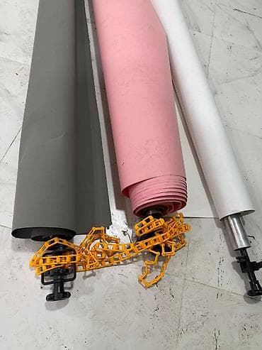 iki qapili soyuducular: Studiya fon kağızları. 3 ədəd rolik + kronşteyn + ağ fon — 3