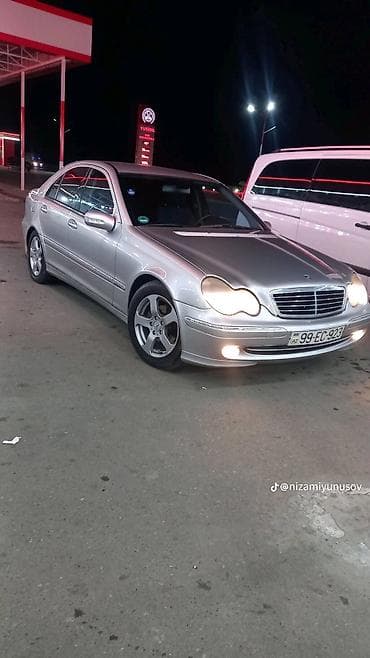 vozol az: Mercedes-Benz C-Class: 1.8 l | 2002 il Sedan — 1