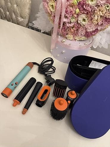 Dyson Airwrap multistailer seti Komplekt: - Əsas korpus (motor bloku) — 4