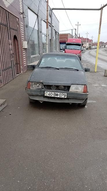 vaz 21 099: Model: VAZ 21099 (Samara) sedan Xüsusiyyətlər: - Kuzov: 4 qapılı — 2