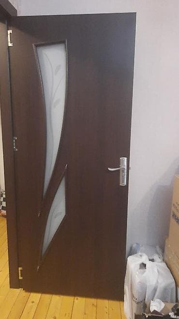 Satılır otağ qapısı
Ölçü 90x205
Prablemsizdir