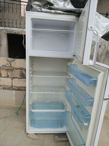 Техника для напитков: 2 двери Beko Холодильник Продажа, цвет - Белый — 2