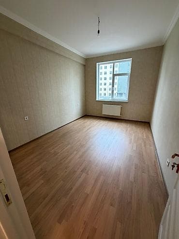 kiraye menzil: Bineqedide azadliq metrosuna yaxin 5/1 mertebesinde 3 otaqli eşiyasiz — 4