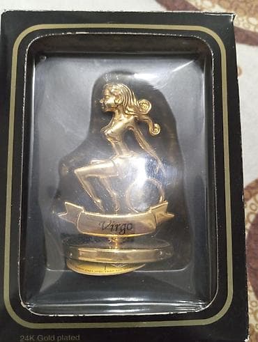 Fiqur, Metal, rəng - Qızılı