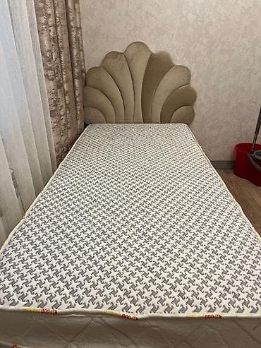 tek kravat: İşlənmiş, Təknəfərlik çarpayı, Matras ilə, Siyirməsiz — 3