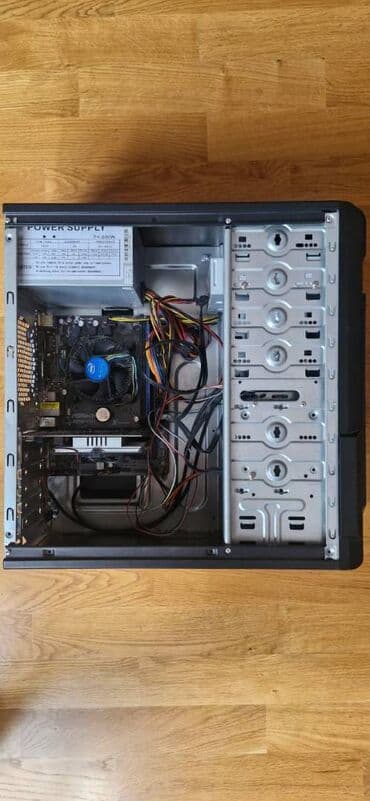 bmw 6 серия 630i mt: 2 ədəd harddisk videokart:Nvidia Geforce GT730 prosessor:Intel i3 4150 — 4