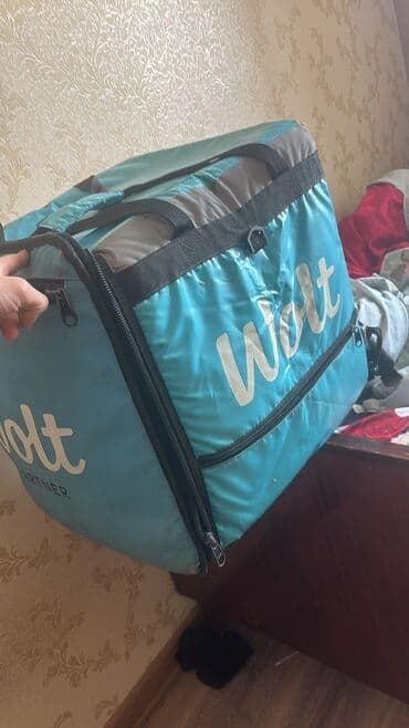 Dondurma aparatları: Wolt çatdırılma çantası - Rəng: mavi, “Wolt / Wolt Partner” loqolu - — 1