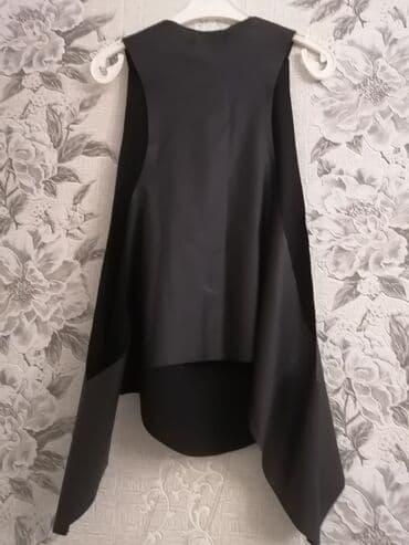 dəri jaket: Dəri jilet / nakidka, yaxşı vəziyyətdə. Ölçü M-L — 3