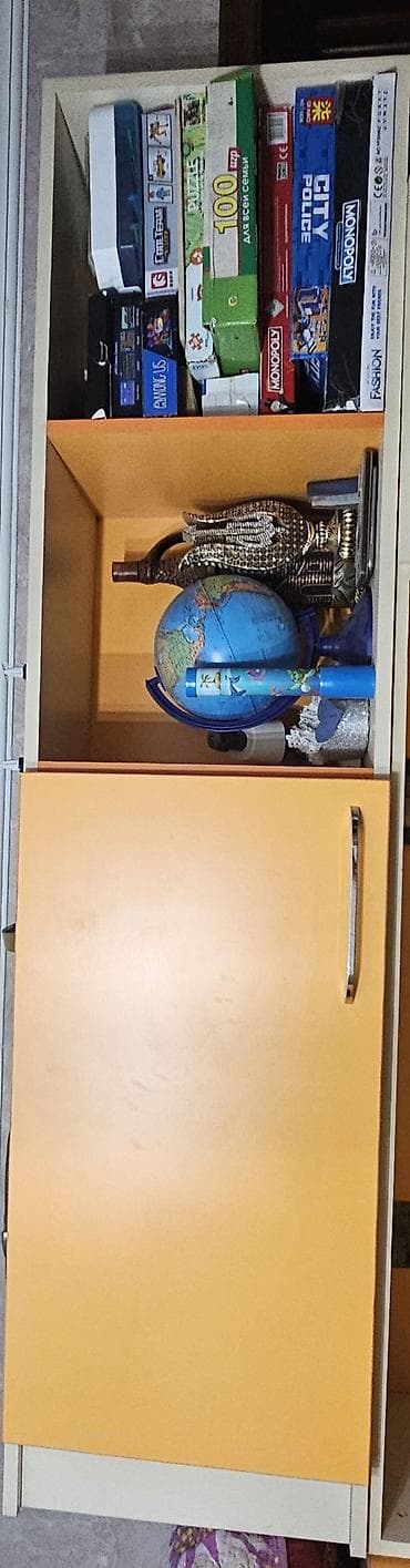 Uşaq otağı üçün mebel dəsti Tərkibi: - 3 nəfərlik çarpayı komplekti