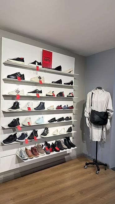 moniken: Dukan baglandigindan mebel tecili satilir. Real aliciya endirim — 8